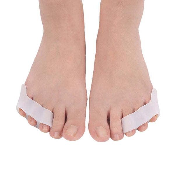 Silicone Toe Separator Foot Braces Support 3 Holes Little Toe Varus Corretcor for Overlapping Toe Foot Care for Men Women